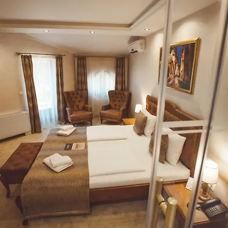 Provence 3* Μπάνια Λούκα